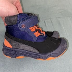 Stride Rite Juniper Sneaker Boot 